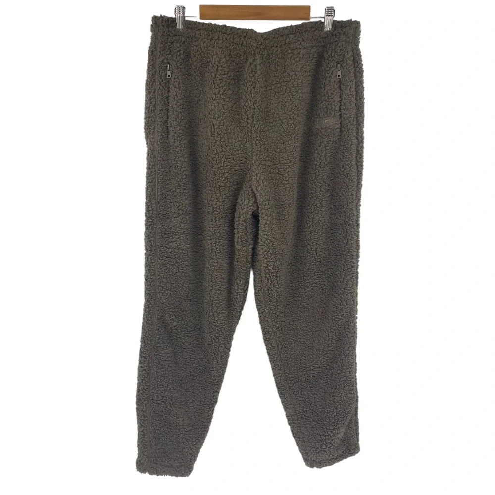 Skims Sherpa Joggers in Amethyst Large New with Tags